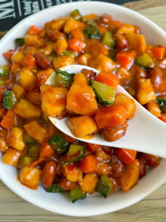How to Make Delicious Kung Pao Chicken at Home