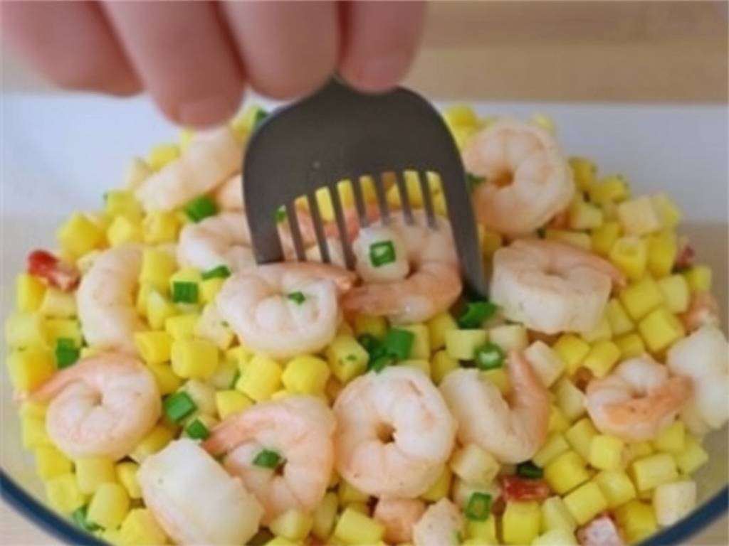 How to Make Shrimp and Corn Salad How to Make Shrimp and Corn Salad